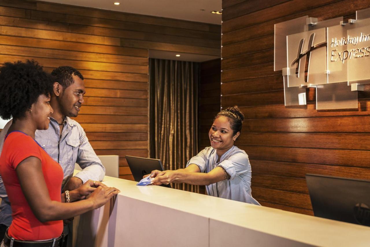 Holiday Inn Express Port Moresby By Ihg Exterior foto